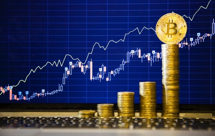 việc sử dụng đồng tiền Bitcoin và các loại tiền kỹ thuật số khác để giao dịch bất hợp pháp sẽ rất nguy hiểm. Bởi không một ai có thể kiểm soát được đồng tiền đi đâu, giá trị hàng hóa trao đổi như thế nào
