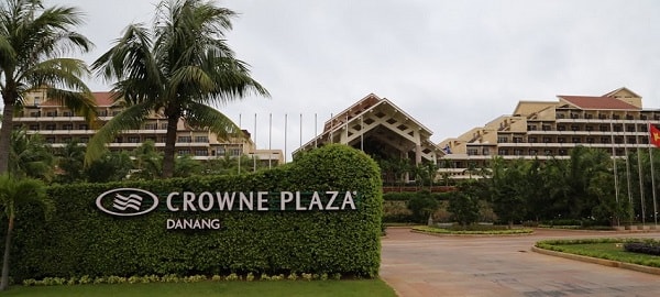 Công ty Shilver Shores là chủ của khách sạn Shilver Shores ven biển Đà Nẵng và có sòng bài Crowne Plaza