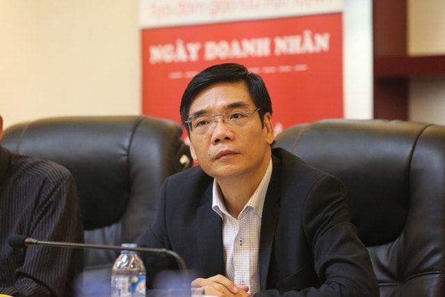 TS. Đoàn Duy Khương: 