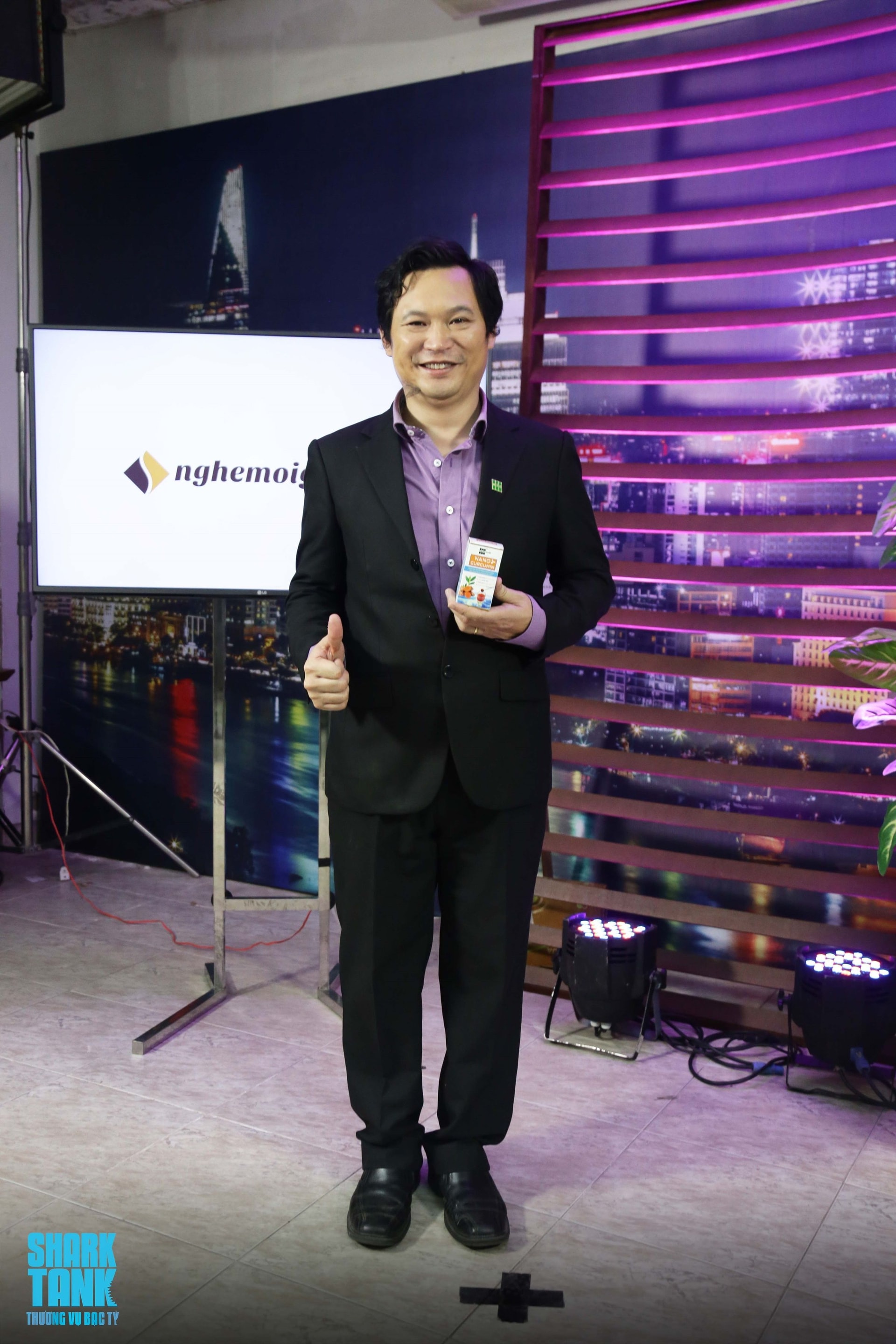 Nghemoigoi.vn đồng hành cùng Shark Tank với mong muốn ủng hộ cho giới startups tại Việt Nam có cơ hội phát triển nhiều hơn nữa