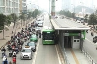 Hà Nội có nguy cơ gia tăng ùn tắc vì... buýt nhanh BRT