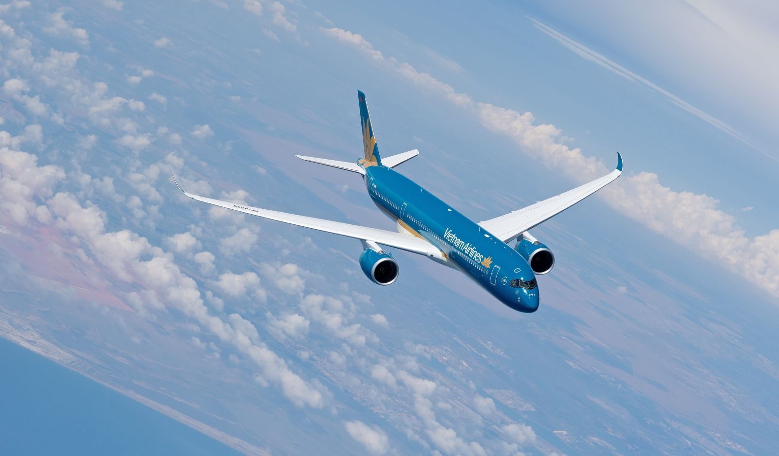 Các máy bay thân rộng thế hệ mới tiếp tục được Vietnam Airlines tăng cường cho những đường bay dài trọng điểm