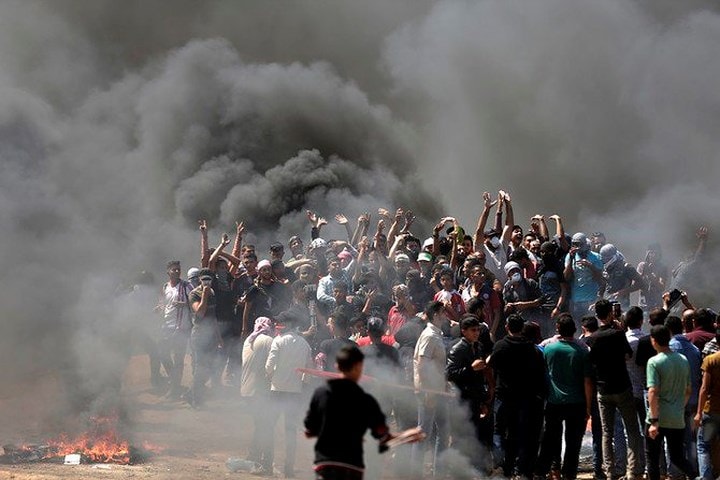 Người dân Palestine biểu tình phản đối Mỹ ở dải Gaza. (ảnh: AFP)