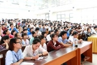 Không miễn học phí sẽ đưa chất lượng ngành sư phạm tốt hơn