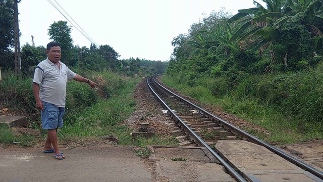 Phó thủ tướng Trịnh Đình Dũng vừa yêu cầu Bộ Giao thông-Vận tải khẩn trương thực hiện việc lập báo cáo nghiên cứu tiền khả thi dự án đường sắt cao tốc Bắc - Nam để trình Quốc hội theo chỉ đạo của Thủ tướng.