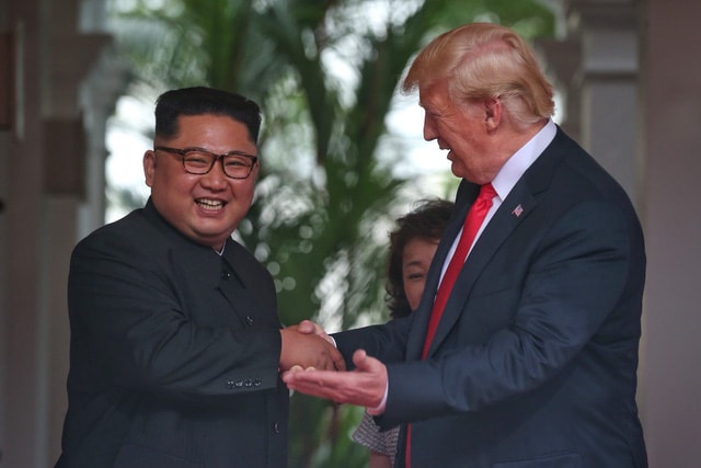 Ông Kim Jong-un tái khẳng định với ông Trump về phi hạt nhân hóa trên bán đảo Triều Tiên.