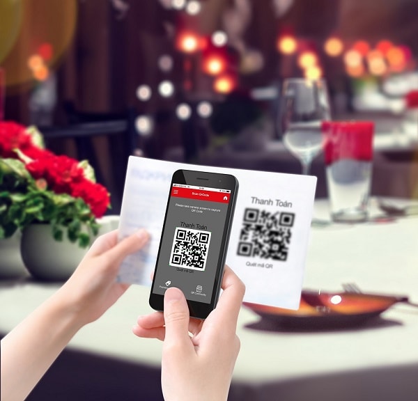 Thanh toán bằng QR Code đang trở thành xu hướng của giới trẻ.