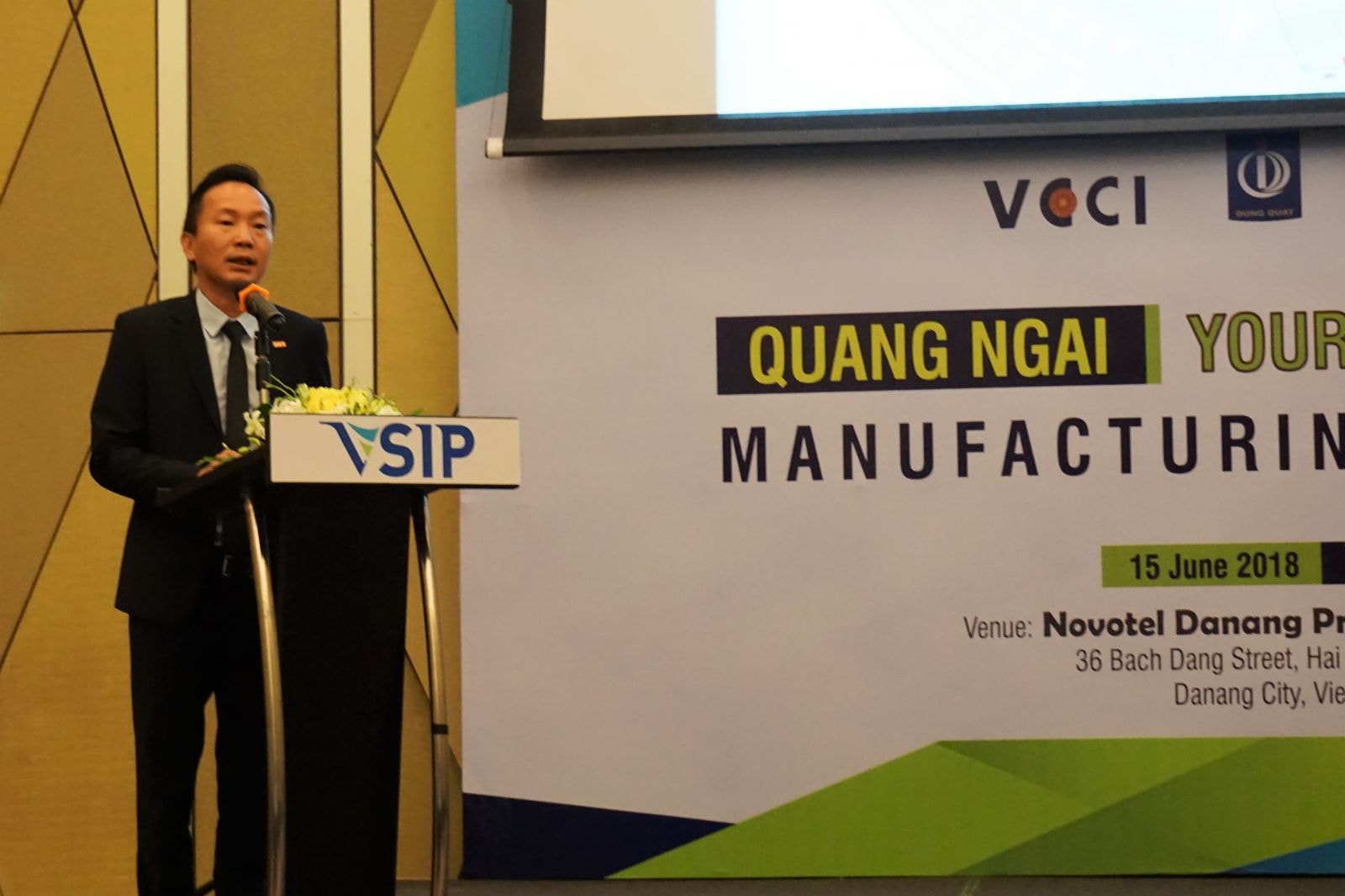 Ông Nguyễn Tiến Quang - Giám đốc VCCI Đà Nẵng tại hội thảo ngày 15/6