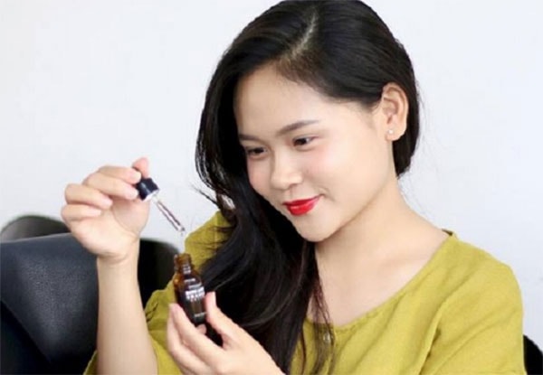 Thiên Ngân trở thành CEO một công ty mỹ phẩm ở tuổi 24.