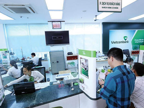 p/Vietcombank đã chỉ định Credit Suisse làm đơn vị tư vấn tìm kiếm đối tác phân phối bảo hiểm mới.