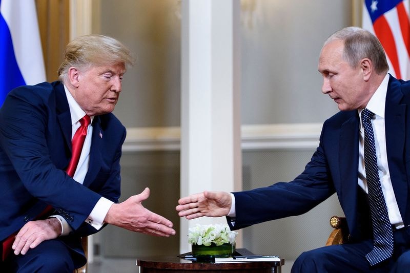 Tổng thống Mỹ Donald Trump và Tổng thống Nga Putin trong cuộc gặp tại Helsinki, Phần Lan. Ảnh: AFP