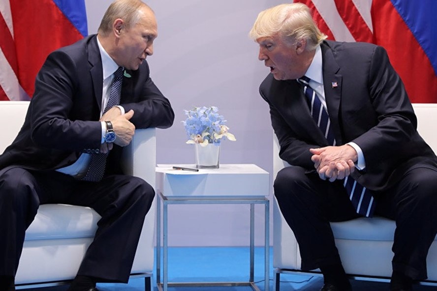 Nhiều chi tiết cho thấy Trump đang nhượng bộ Putin?