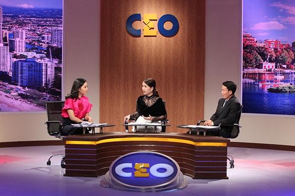 p/CEO tranh biện với các cổ đông trong chương trình CEO – Chìa khóa thành công trên VTV1.