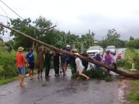 Nghệ An, Hà Tĩnh tập trung khắc phục hậu quả sau bão số 3