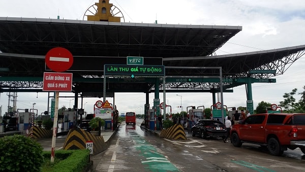 Xe qua trạm được 