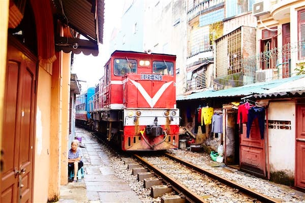 Mặc dù đã có nhiều cơ chế chính sách ưu đãi đầu tư vào đường sắt, tuy nhiên, nhà đầu tư tư nhân vẫn chưa 