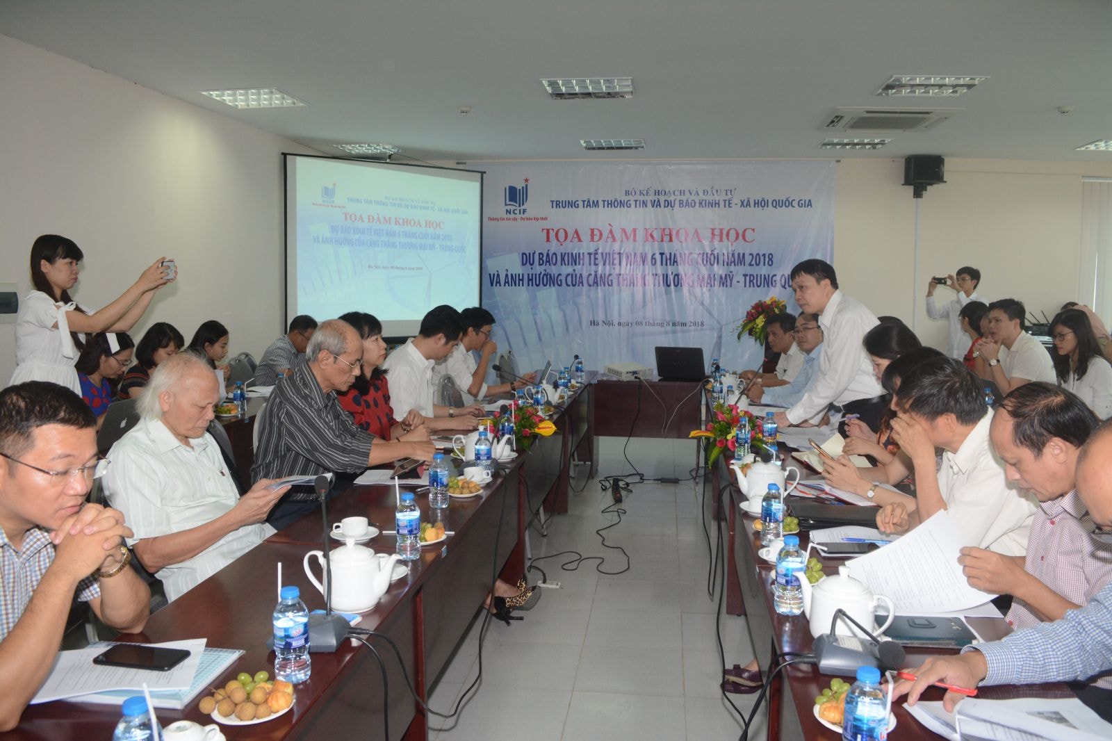 Toàn cảnh buổi Tọa đàm.