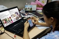 Biện pháp mạnh để... thu thuế bán hàng online