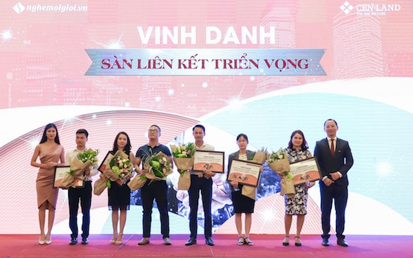 Hàng năm, nghemoigioi.vn đều tổ chức sự kiện “Thanks for being with us” Vinh danh cácp/sàn liên kết có kết quả kinh doanh tốt nhất