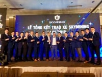 Từ Sky Mining 