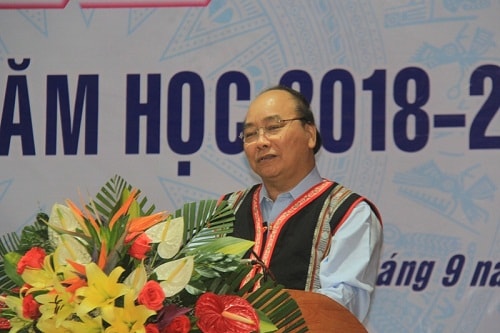 1.Thủ tướng Nguyễn Xuân Phúc phát biểu tại Lễ khai giảng năm học 2018 - 2019 tại trường PTDTNT Tu Mơ Rông