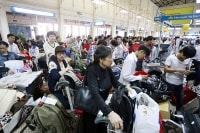 Sân bay “chật” bó giấc mơ bay (Kỳ VII): Hàng không Việt Nam cần cú hích 49%?