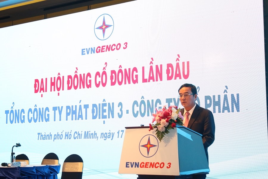 Ông Dương Quang Thành - Chủ tịch HĐTV EVN, Trưởng Ban chỉ đạo CPH Công ty mẹ - Tổng công ty Phát điện 3 phát biểu tại Đại hội đồng cổ đông lần đầu EVNGENCO 3