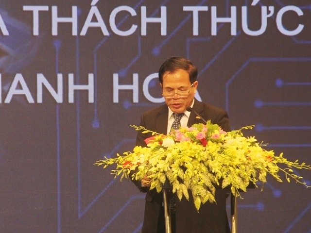 Ông Nguyễn Thanh Tiêu, Giám đốc VCCI Chí nhánh Thanh Hóa chủ trì phiên thảo luận tại Hội nghị