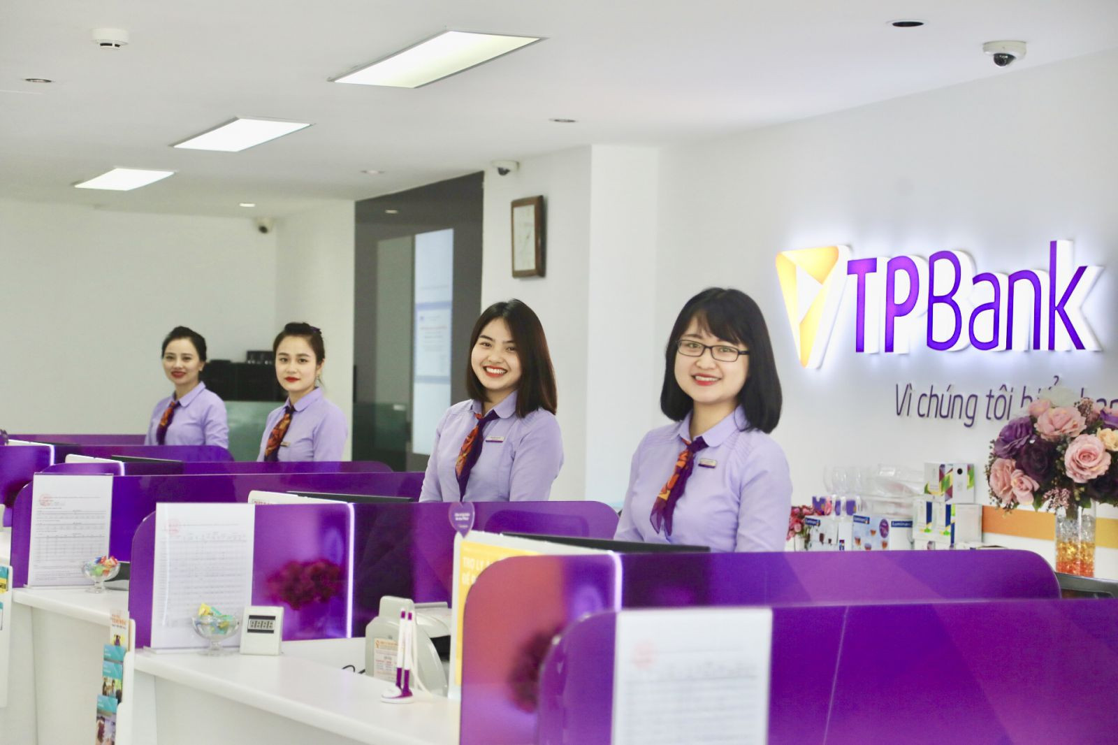 tổng thu nhập hoạt động của TPBank đạt 4.035 tỷ đồng, tăng 61% so với cùng kì năm 2017.