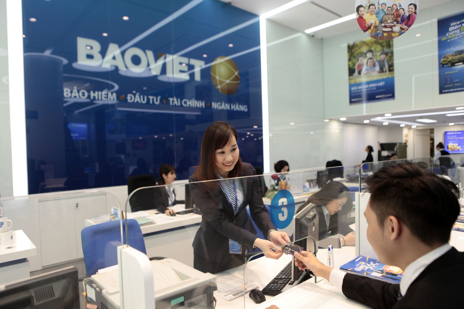 Giao dịch tại BAOVIET Bank