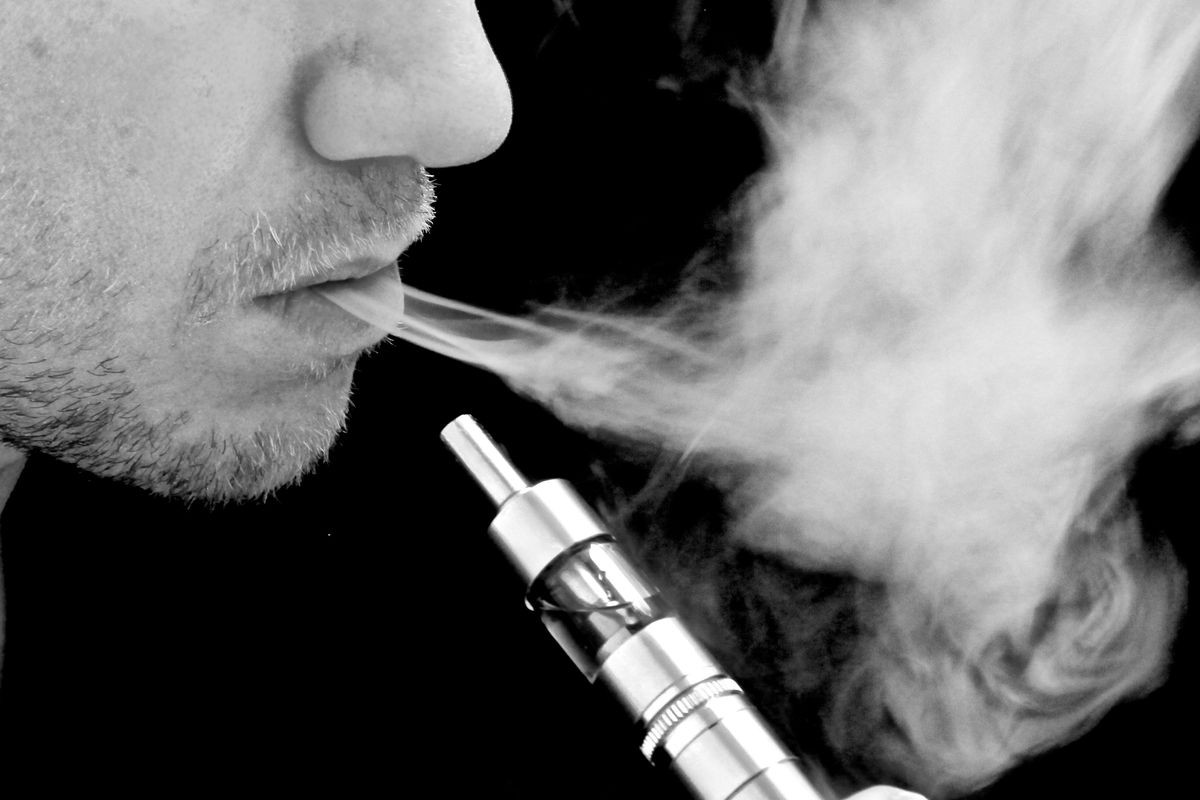 Thuốc lá điện tử - vape liệu có thực sự là giải pháp tốt cho người muốn cai nghiện thuốc lá?