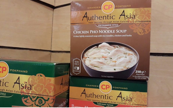 dư luận xôn xao trước câu chuyện tập đoàn Charoen Pokphan Foods Plc (CPF) của Thái Lan đã xuất khẩu hàng triệu gói phở Việt sang Mỹ. 