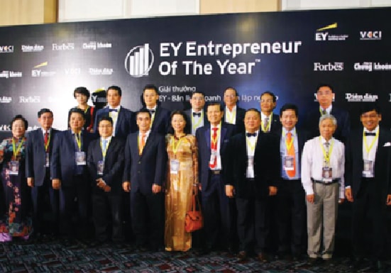 Lễ trao giải thưởng Ernst & Young- Bản lĩnh doanh nhân lập nghiệp 2014