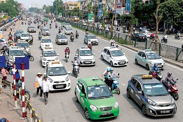 Dự thảo quản lý taxi gây nhiều lo lắng cho các hãng kinh doanh dịch vụ này bởi nhiều quy định mới của Hà Nội. Ảnh Thanh Tuyền.