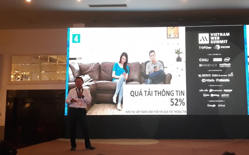 Theo ông Đoàn Duy Khoa, 52% người tiêu dùng Việt Nam đang cảm thấy quá tải thông tin