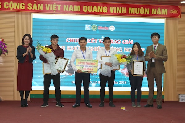 Đại diện BGK 