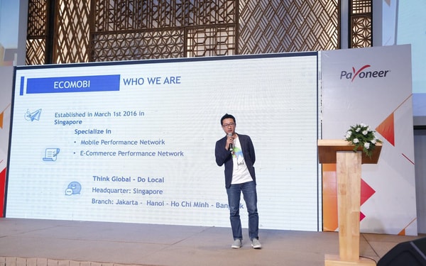CEO Trương Công Thành trình bày về mô hình kinh doanh của Ecomobi trong một hội thảo quốc tế về thương mại điện tử năm 2018.