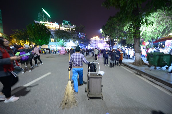 p/Những người âm thầm 
