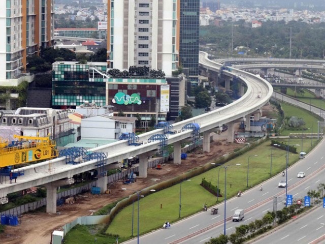 Dự án Tuyến Metro số 1 gặpp/khó khăn do thiếu vốn.