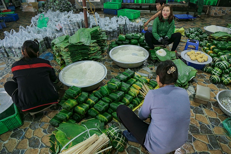 Làng Tranh Khúc có đến 20 - 30 hộ dân làm nghề này, đều là do ông cha truyền lại 