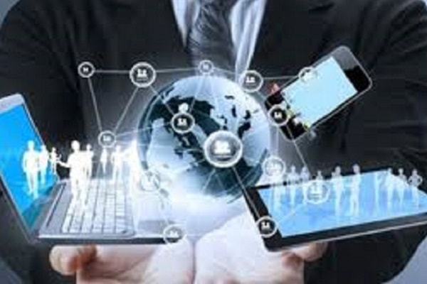 Nói đến bói toán và tử vi là nói đến khả năng đọc vị và dự đoán tương lai con người. Cơ sở của những ‘thuật’ này là ‘tâm sinh tướng’ và kinh nghiệm dân gian quan sát được qua hàng ngàn năm.