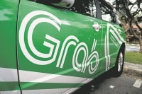 Grab đề xuất gắn đèn led phân biệt “taxi công nghệ” và “taxi truyền thống”