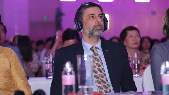 Ông Sunil Puri, Trưởng bộ phận nghiên cứu khu vực châu Á – Thái Bình Dương của CCL