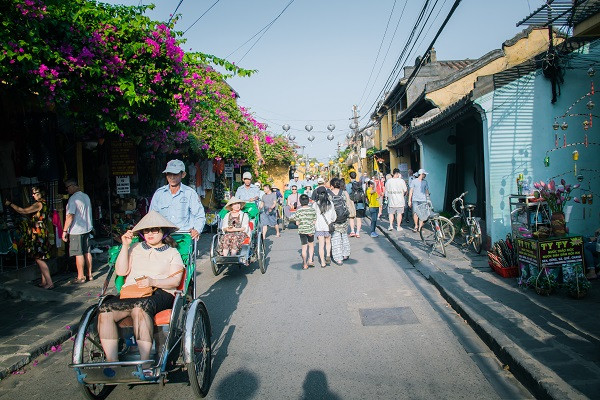 Du lịch Hội An còn rất nhiều việc phải làm, nếu như không muốn đánh mất đi bản sắc của mình