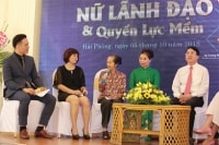 Hội tụp/Nữ doanh nhânp/Duyên hải phía Bắc