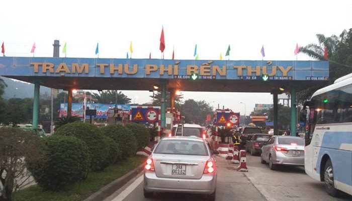 Trạm thu phí BOT Bến Thuỷ.