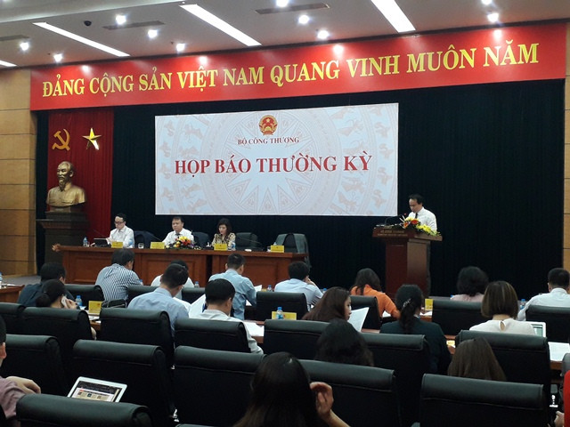 họp báo thường kỳ quý I/2019 của Bộ Công Thương diễn ra chiều ngày 5/4. Ảnh: Nguyễn Việt