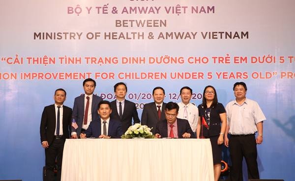 Bộ Y tế và Amway Việt Nam, đã chính thức ký kết thỏa thuận hợp tác dự án “Cải thiện tình trạng dinh dưỡng cho trẻ em dưới 5 tuổi” trong giai đoạn 2019 - 2020. 