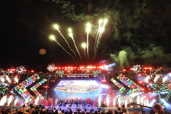 Với chủ đề “Nha Trang - Sắc màu của biển”, Năm Du lịch quốc gia 2019 và Festival Biển Nha Trang – Khánh Hòa hứa hẹn mang đến cho người dân và du khách nhiều hoạt động sôi nỗi, hấp dẫn