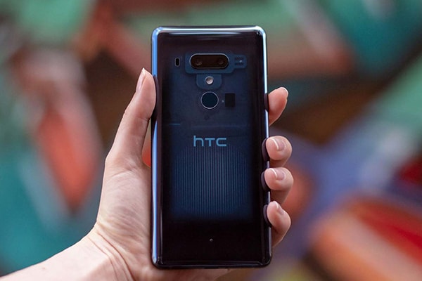 HTC U12 Plus được xem như là chiếc flagship cuối cùng của HTC.